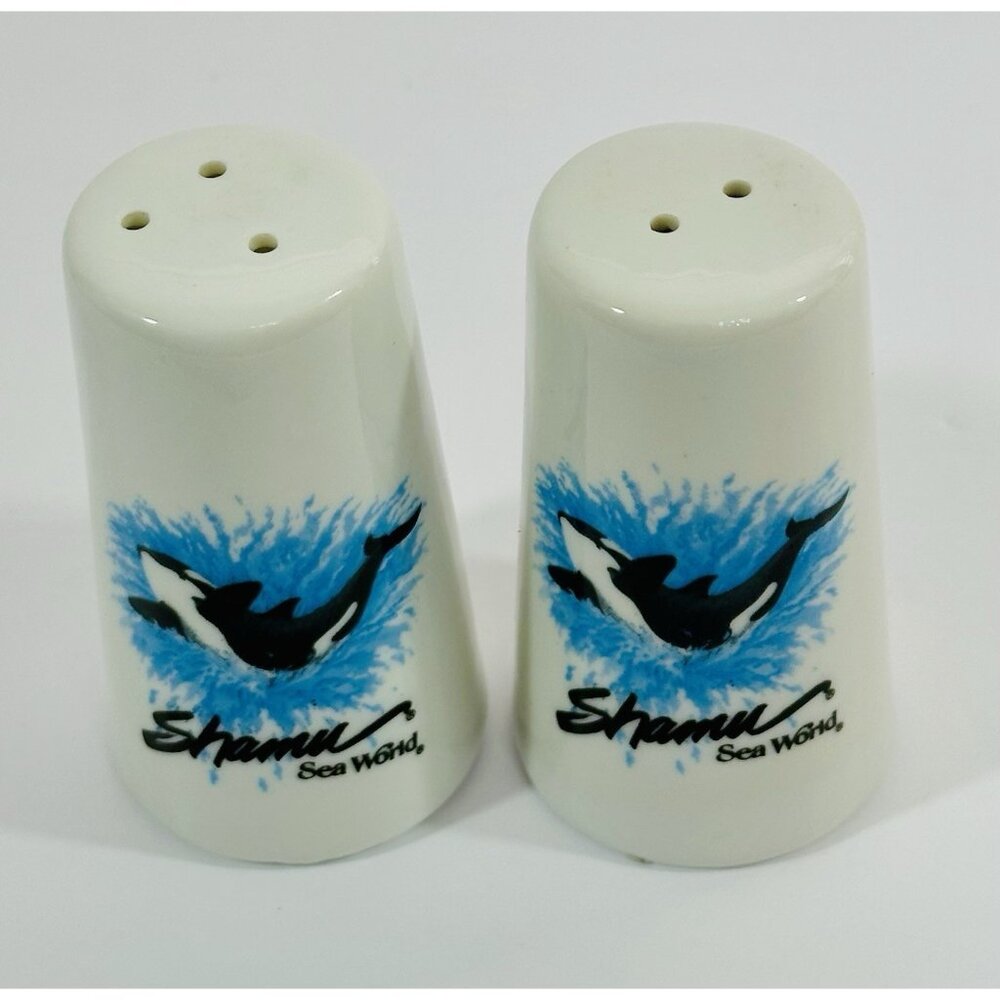 Sea World Amusement Park Shamu Killer Whale Salt & Pepper Shakers Ceramic Vtg - Picture 3 of 8